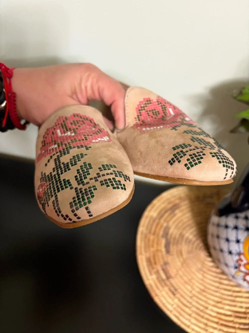 DONALD PLINER Tan suede Floral Embellished Hiro Flats 7
